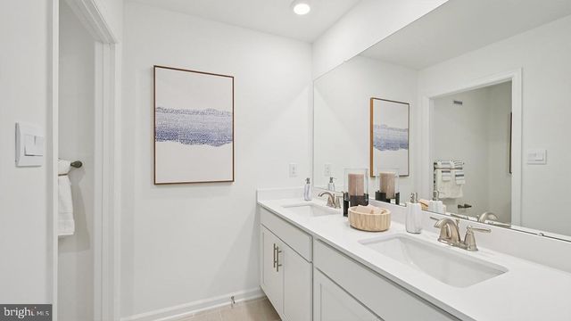 5 DALTON WAY, Rio Grande, NJ 08242