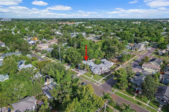 2111 BURLINGTON AVENUE N, St Petersburg, FL 33713