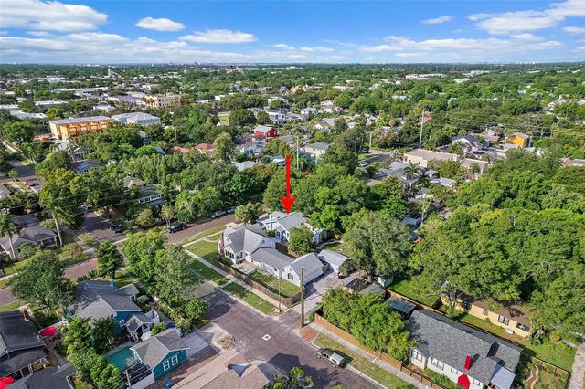 2111 BURLINGTON AVENUE N, St Petersburg, FL 33713