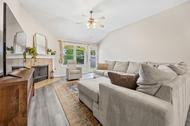 11204 Silo Valley DR, Austin, TX 78754