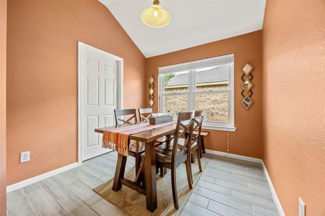 11204 Silo Valley DR, Austin, TX 78754