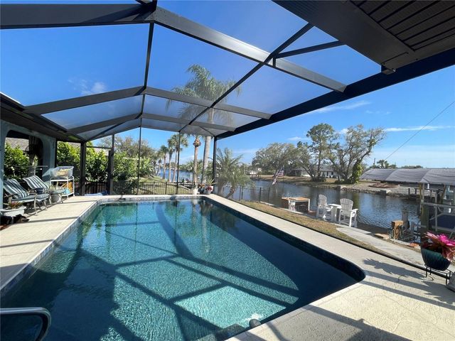 18417 HOTTELET CIRCLE, Port Charlotte, FL 33948