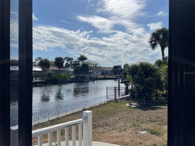 18417 HOTTELET CIRCLE, Port Charlotte, FL 33948