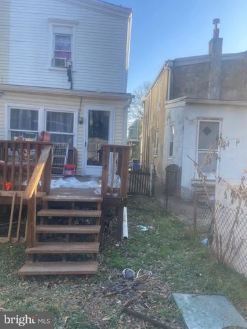 46 S MAPLE AVE, Lansdowne, PA 19050