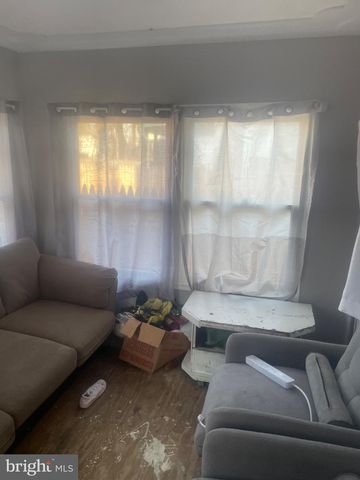 46 S MAPLE AVE, Lansdowne, PA 19050