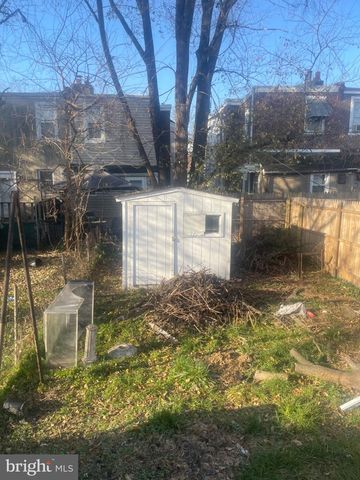 46 S MAPLE AVE, Lansdowne, PA 19050