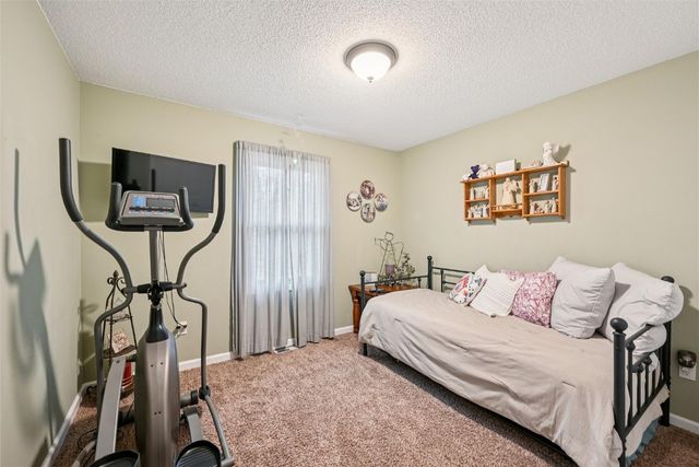 601 Maplewood Drive, Center Point, IA 52213