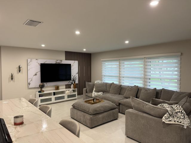 12133 Big Cone Court, Wellington, FL 33414