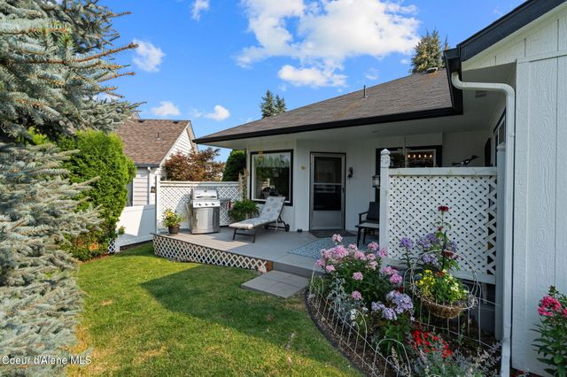1275 W Progress DR, Hayden, ID 83835
