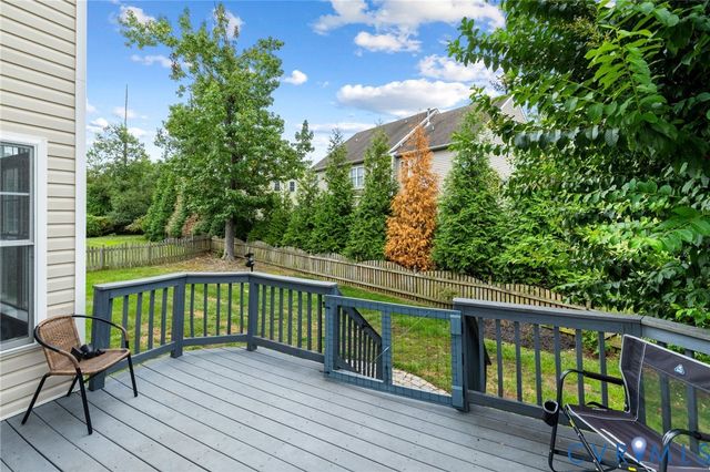 13331 Prince James Dr, Chester, VA 23832