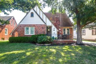 1424 N Woodland Ave, Wichita, KS 67203