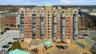 24 COURTHOUSE SQ #611, Rockville, MD 20850