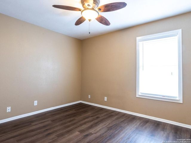 1002 MOUNT RIGA, San Antonio, TX 78213