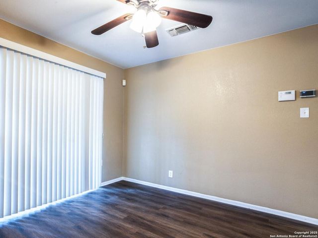 1002 MOUNT RIGA, San Antonio, TX 78213