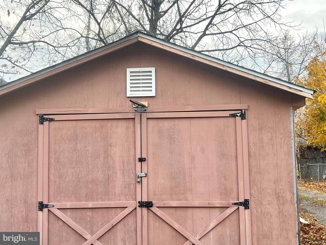 302 W MAIN ST, Millville, NJ 08332