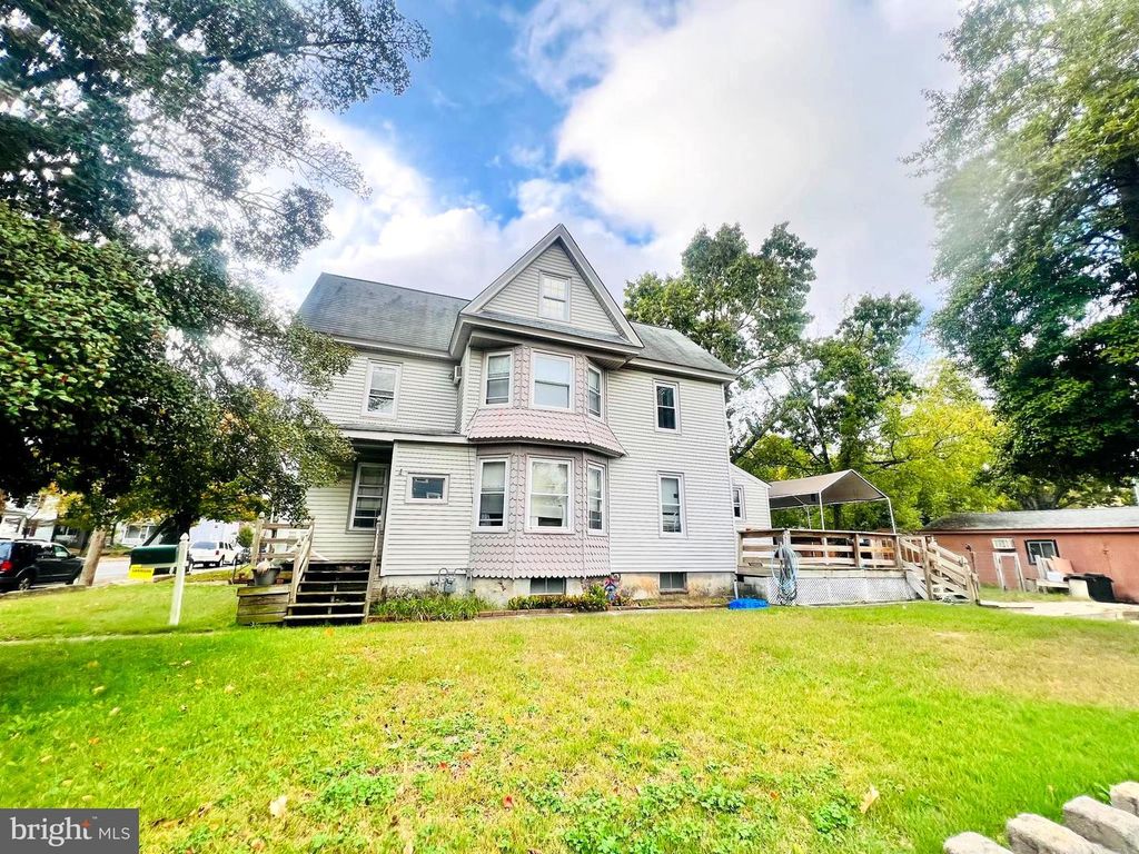 302 W MAIN ST, Millville, NJ 08332