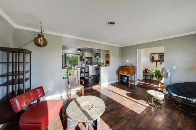 1154 Robert Dr, Yuba City, CA 95993