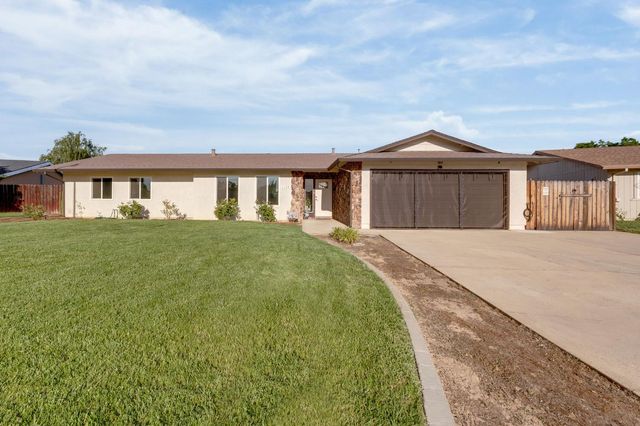 1154 Robert Dr, Yuba City, CA 95993