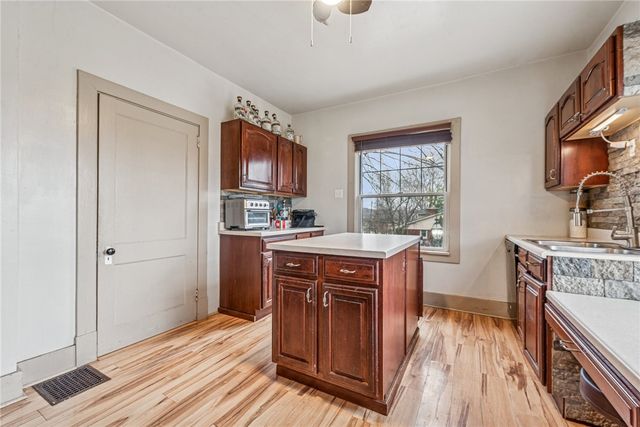 200 LIBERTY AVE, Washington Twp, PA 15012