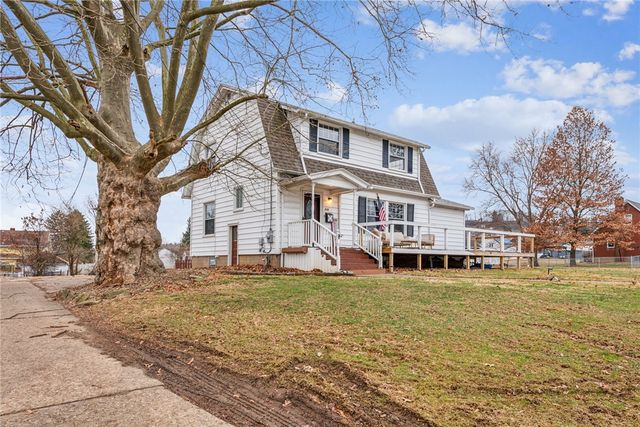 200 LIBERTY AVE, Washington Twp, PA 15012