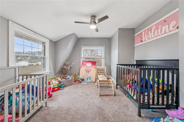 200 LIBERTY AVE, Washington Twp, PA 15012