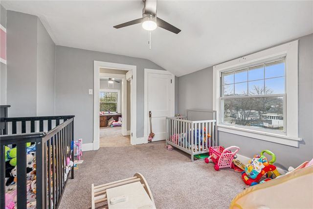 200 LIBERTY AVE, Washington Twp, PA 15012