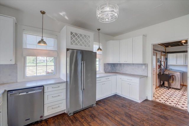 5114 Reynolds Avenue, Waunakee, WI 53597