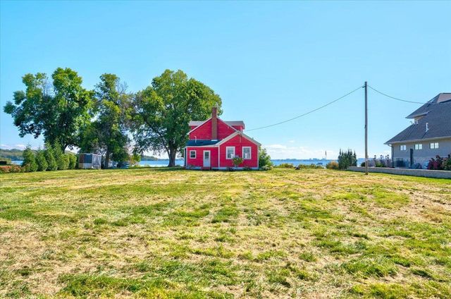 5114 Reynolds Avenue, Waunakee, WI 53597