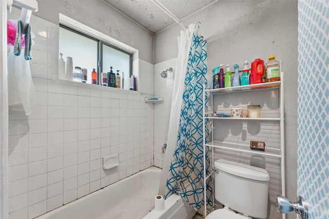 106 E Schreiber Street, Garland, TX 75040