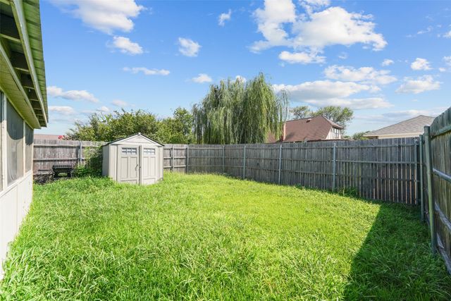 106 E Schreiber Street, Garland, TX 75040