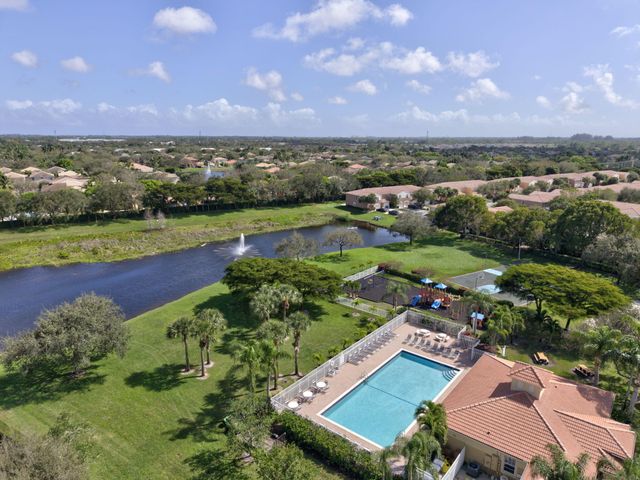 6755 Rainwood Cove Lane, Lake Worth, FL 33463