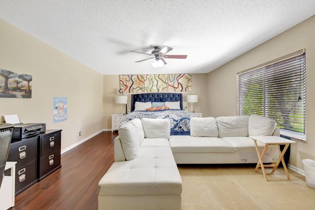 6755 Rainwood Cove Lane, Lake Worth, FL 33463