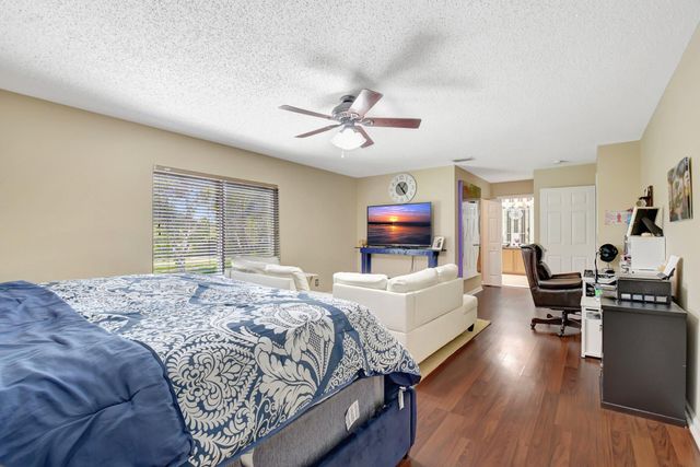 6755 Rainwood Cove Lane, Lake Worth, FL 33463