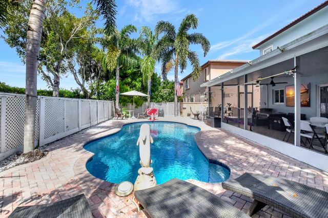 6755 Rainwood Cove Lane, Lake Worth, FL 33463