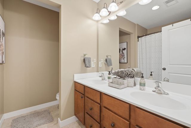 5679 Appleton Road, Bettendorf, IA 52722