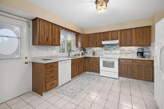 12750 W 151st Avenue, Cedar Lake, IN 46303