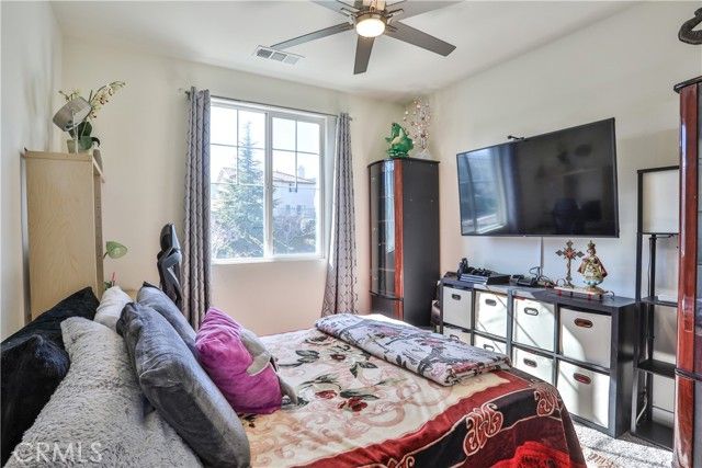 2800 Crocus, Palmdale, CA 93551