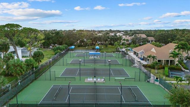 52 INLETS BOULEVARD 52, Nokomis, FL 34275