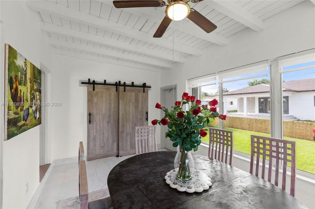 8461 SW 33rd Ter, Miami, FL 33155