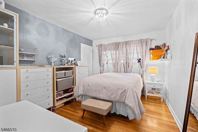16 Pavonia Ave, Kearny Town, NJ 07032