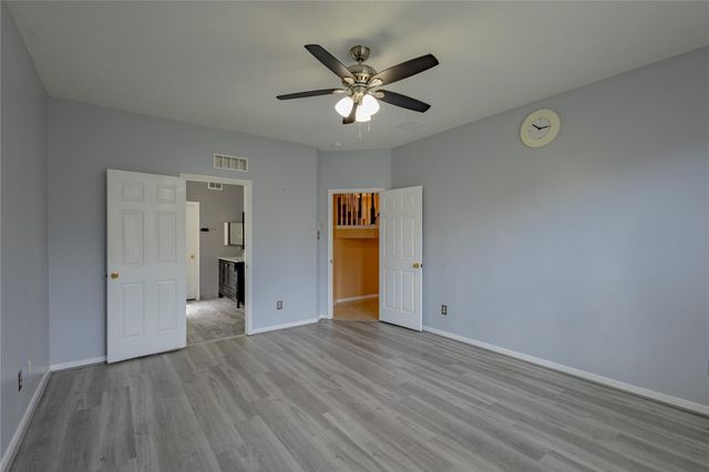 1011 Jasons Bend Drive, Sugar Land, TX 77479