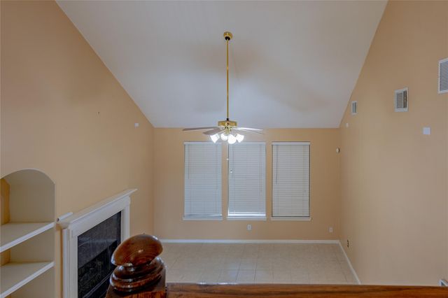 1011 Jasons Bend Drive, Sugar Land, TX 77479