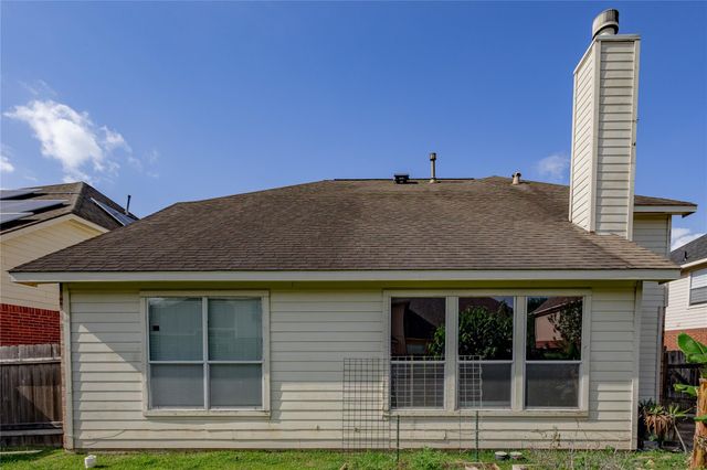 1011 Jasons Bend Drive, Sugar Land, TX 77479