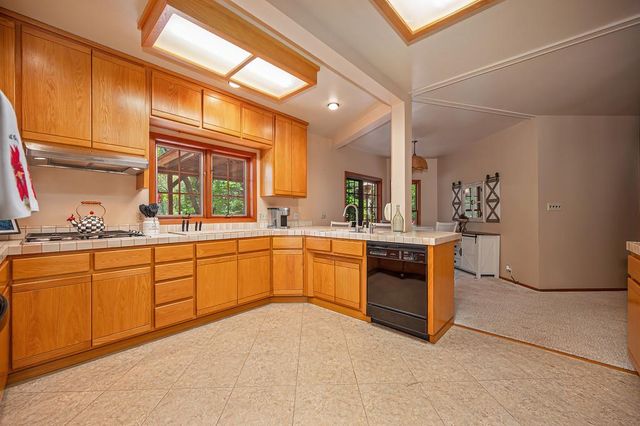4460 Nishinam Trl, Garden Valley, CA 95633