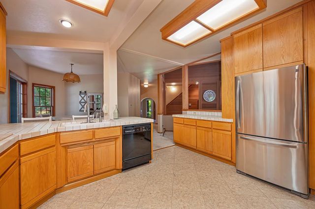 4460 Nishinam Trl, Garden Valley, CA 95633