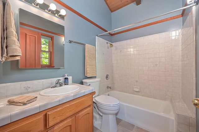 4460 Nishinam Trl, Garden Valley, CA 95633