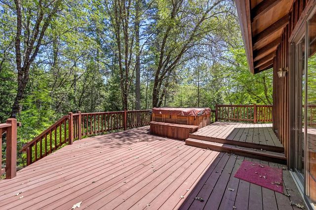 4460 Nishinam Trl, Garden Valley, CA 95633