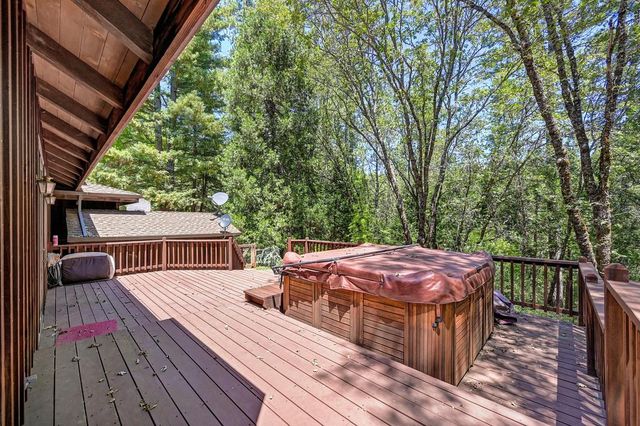 4460 Nishinam Trl, Garden Valley, CA 95633