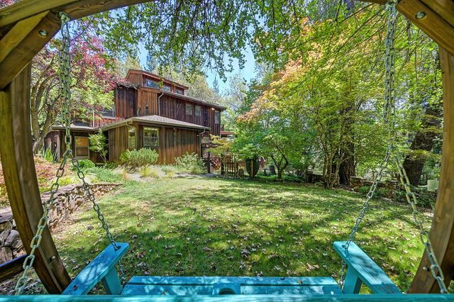4460 Nishinam Trl, Garden Valley, CA 95633
