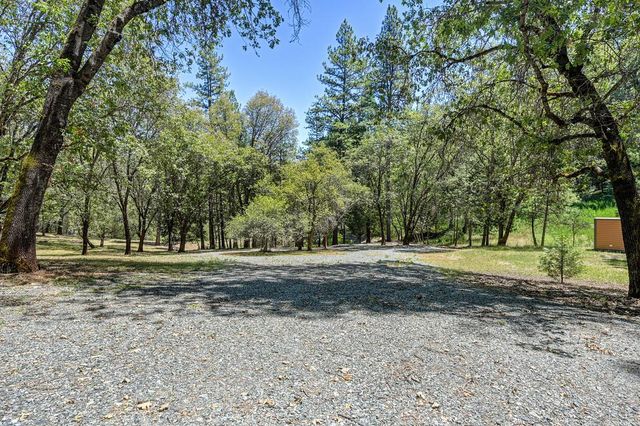 4460 Nishinam Trl, Garden Valley, CA 95633